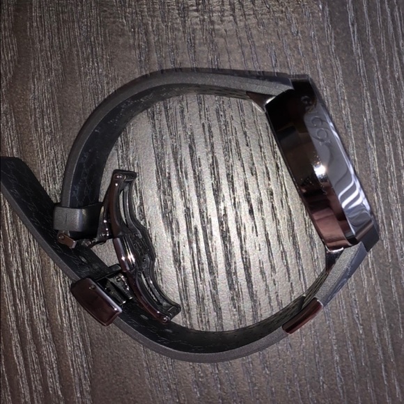 COPY - I-Gucci Digital Unisex Watch - Picture 6 of 8